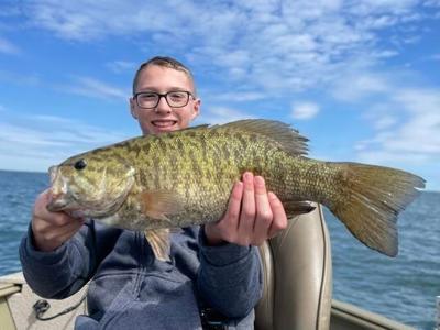 nathan rutkowski lake erie smallmouth bass