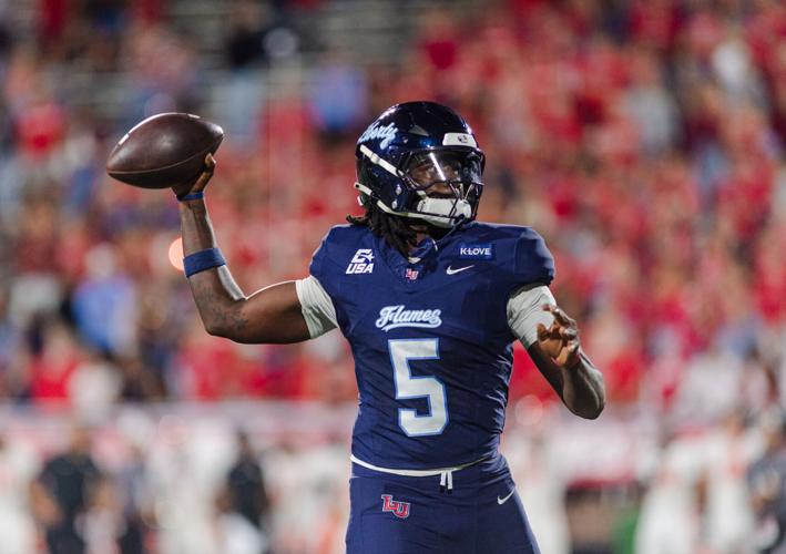 100826-lna-sports-libertyfbsamhouston