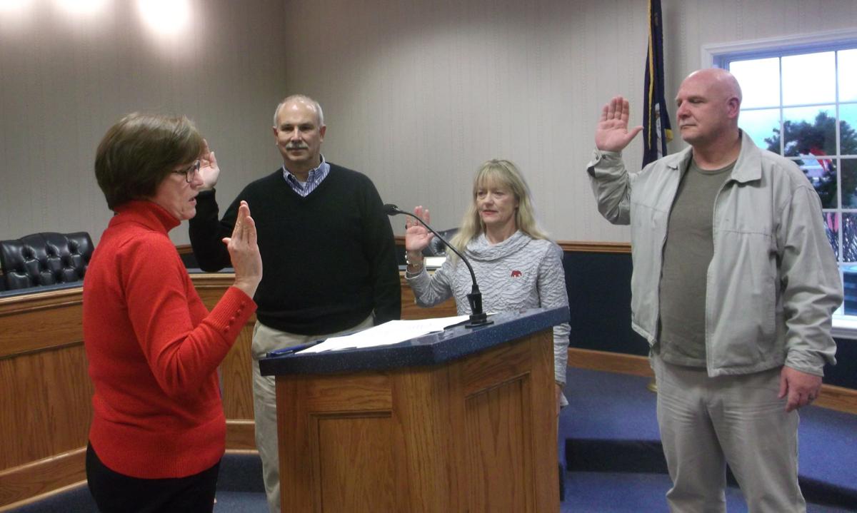 Richlands holds ceremony for new officials Richlands News