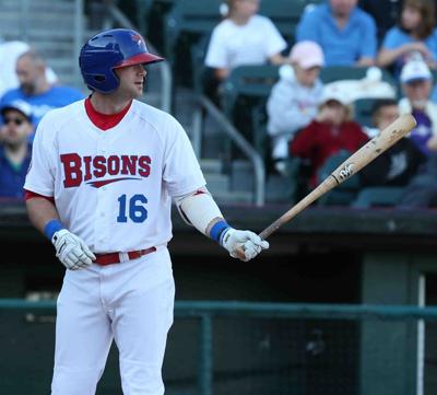 Buffalo Bisons 4, Syracuse Chiefs 3