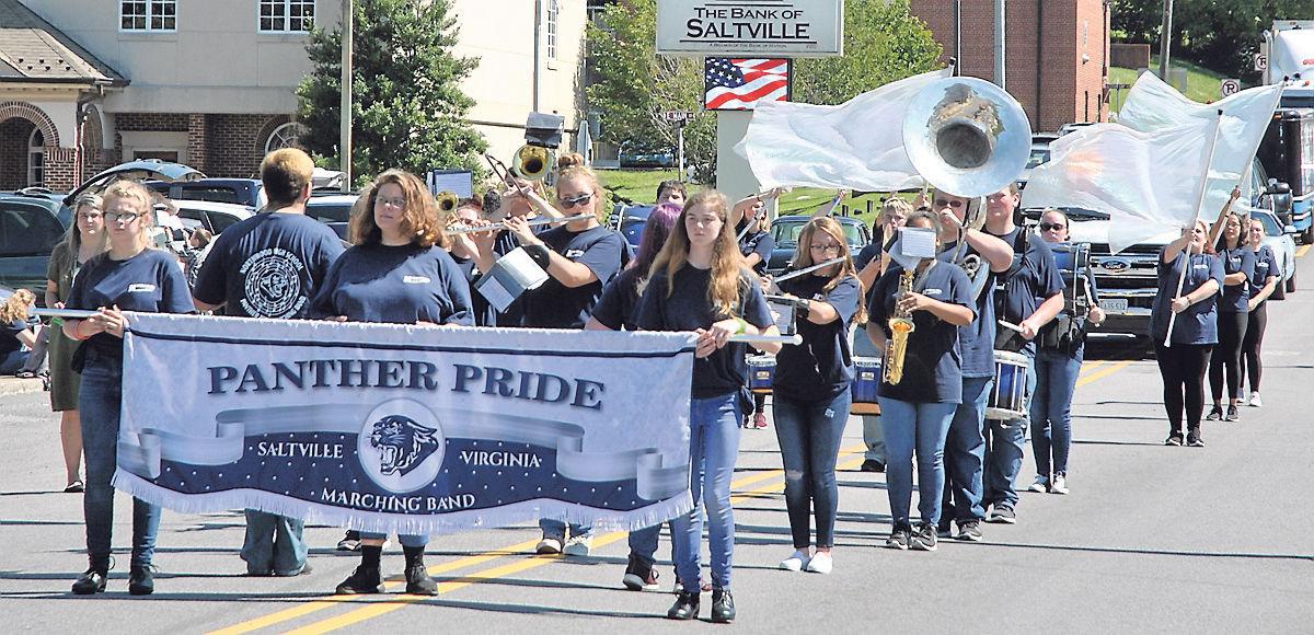 In photos Crowds celebrated Labor Day weekend in Saltville