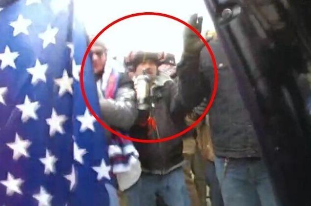 Markus Maly pepper spray screen capture