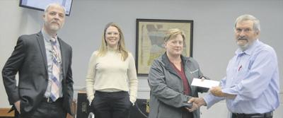 Woodgrain presentation