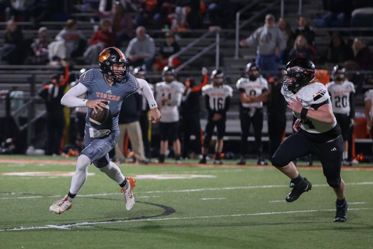 Rural Retreat @ Honaker Football