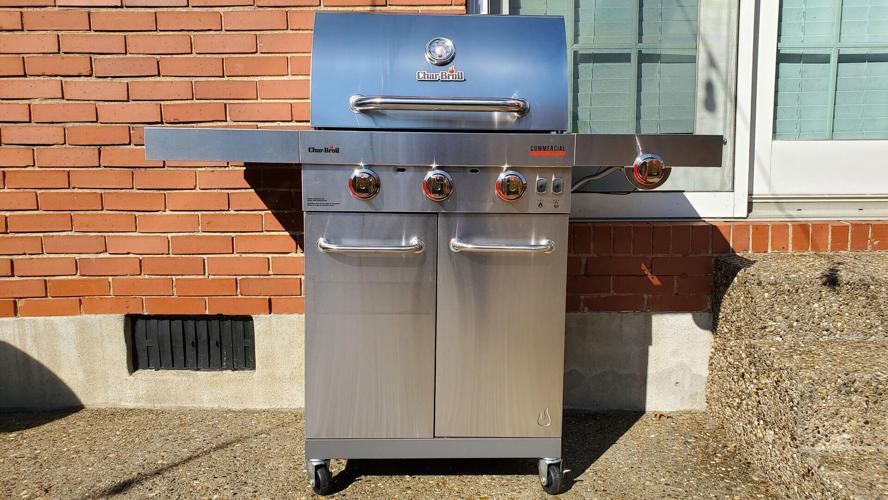 The Char-Broil Commercial 3- Burner is the best midrange model.