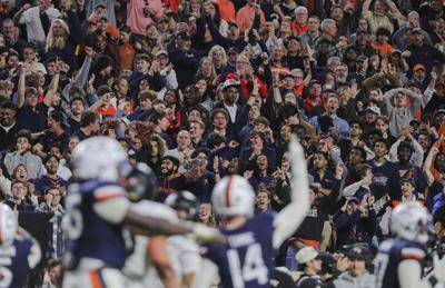UVaVWakeForestFball'25-7.jpg