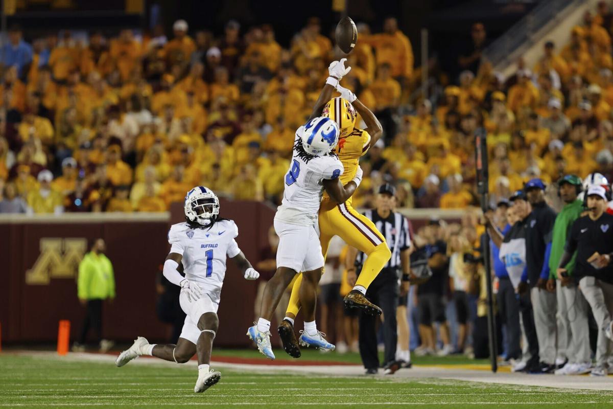COLLEGE FOOTBALL: AUG 28 Buffalo at Minnesota