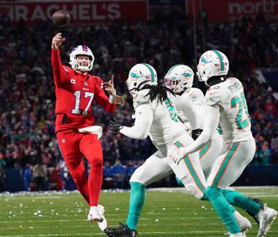 Allen touchdown throw