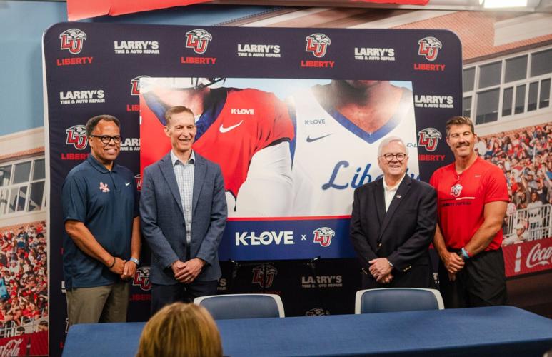 082526-lna-sports-libertypresser