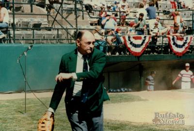 griffin warms up at rockpile.jpg
