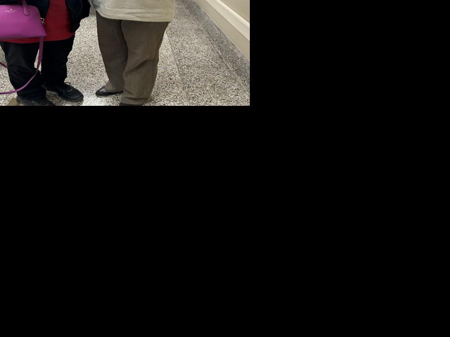 032925-smy-news-main-SchoolAwards-p2