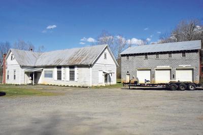 Barren Springs buildings