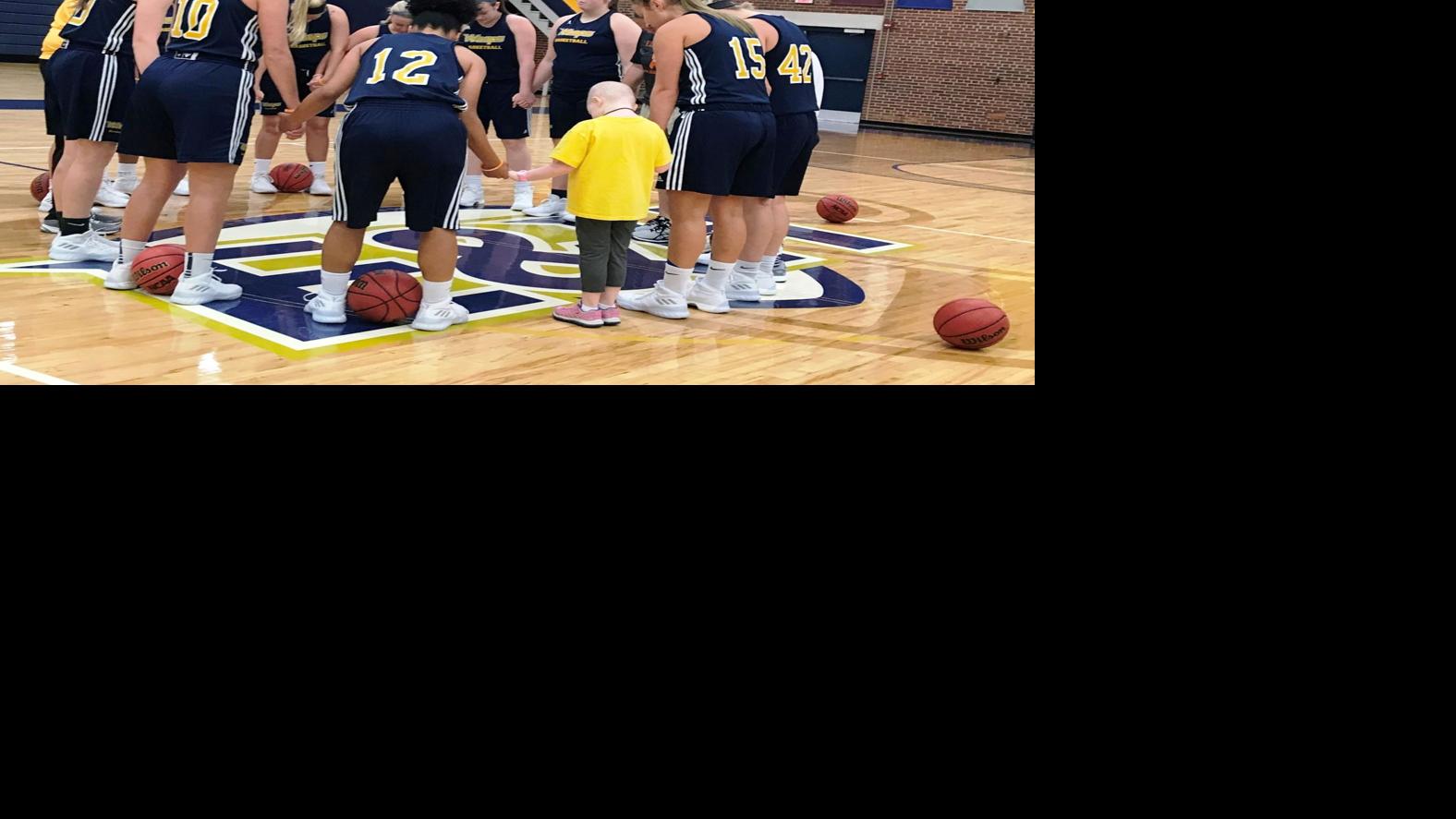 Young Girl With Leukemia Joins E H Basketball Team Latest News