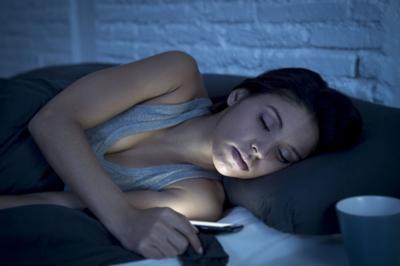People who go to bed later and wake up later may have unhealthy habits that lead to an early death.