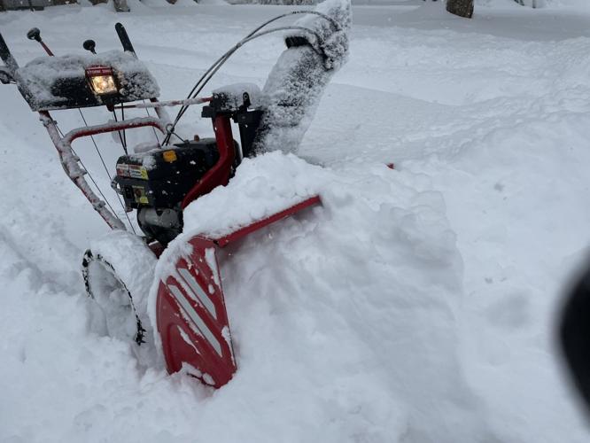 East Aurora snow on 11-18-22