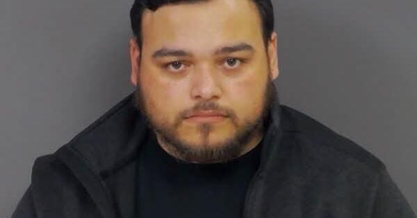 Ex-Roanoke sheriff's deputy pleads guilty to bribery, delivering drugs - Vimarsana News