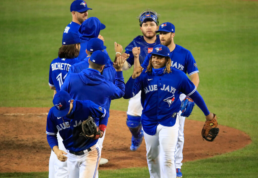 Toronto Blue Jays beat Baltimore Orioles 5-2