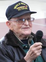WWII veteran speaks at Wytheville school