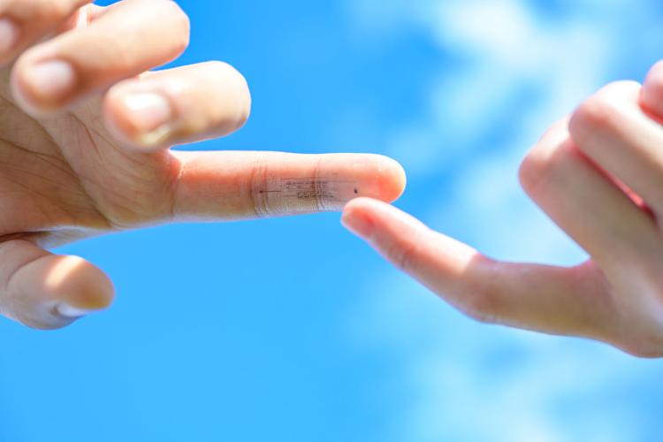 BIZ-CPT-ELECTRONIC-SKIN-1-MCT