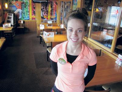 Applebee's waitress