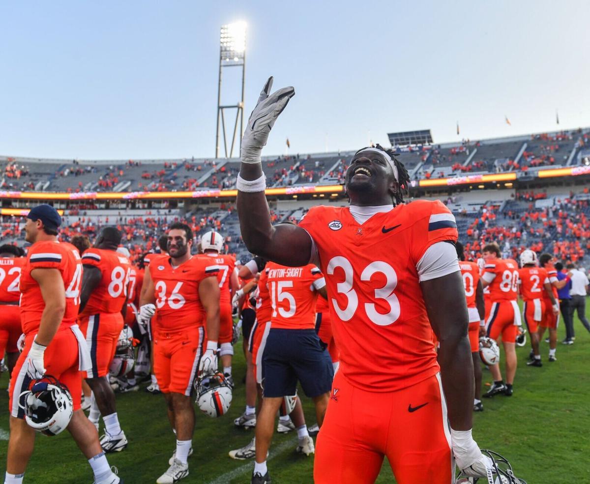 083026-cdp-sports-uvafb-ncst-26.JPG