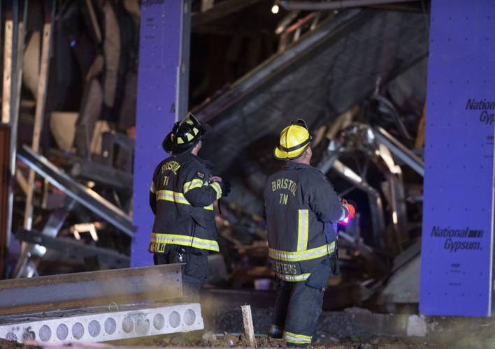 Holiday Inn Collapses