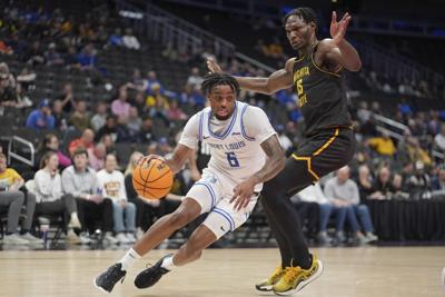 Saint Louis Wichita St Basketball
