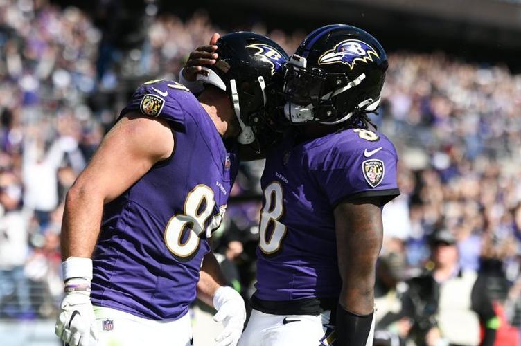 Baltimore Ravens tight end Mark Andrews (89) celebrates with quarterback Lamar Jackson (8) after socking a \2aq\touchdown against the Detroit Lions at M&T Bank Stadium in Baltimore on Oct. 22, 2023.