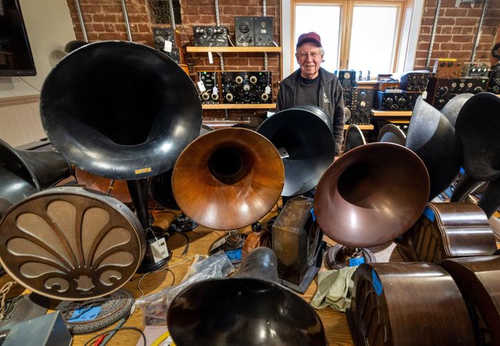 TRV-UST-BAYAREA-RADIO-MUSEUM-1-SJ