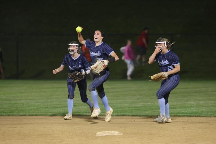 Region 2D Softball Semifinals: Richlands vs Central