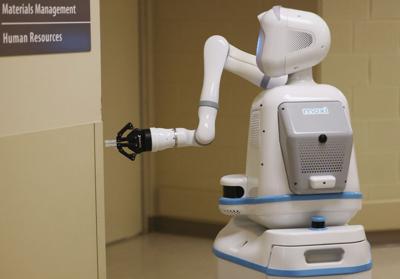 BIZ-CPT-ROBOTS-HOSPITALS-3-TB