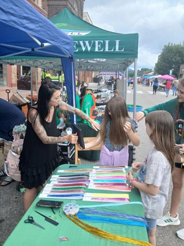 Crowds pack Tazewell's Main Street for annual festival
