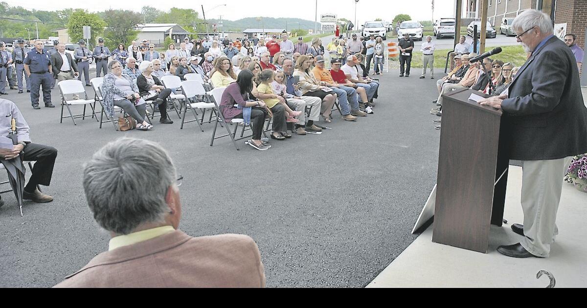 Chilhowie dedicates farmers market and park in memory of Walker, Dowell