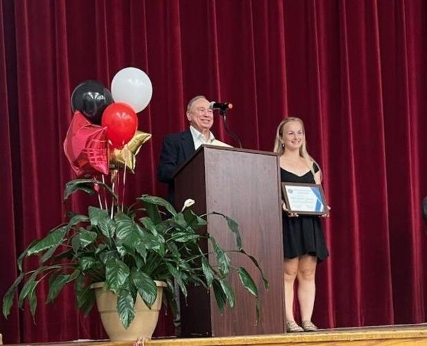 052026-smy-news-KiwanisScholarship-p2.jpg