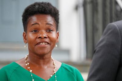 In India Walton's 2014 arrest, conflicting claims of threats and bullying