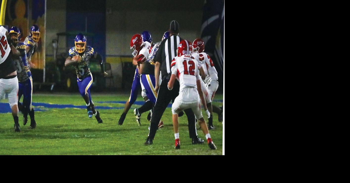 Weber runs for 5 TDs, Taft goes 4-0 as Wildcats wallop Arvin 49-0