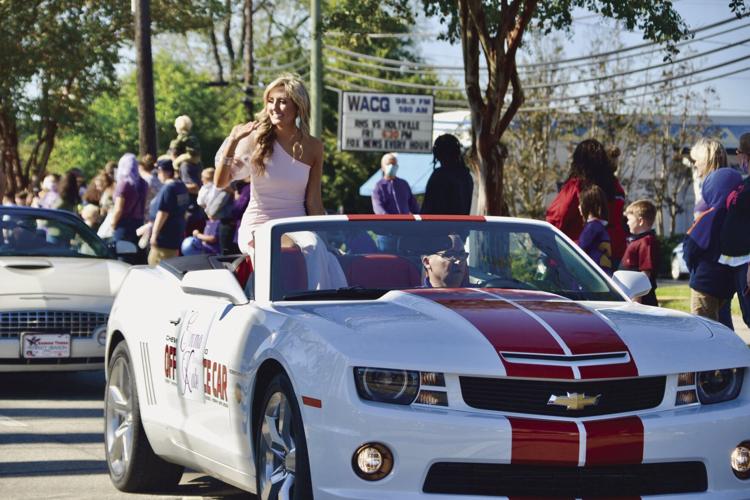 1104 Homecoming4.jpg