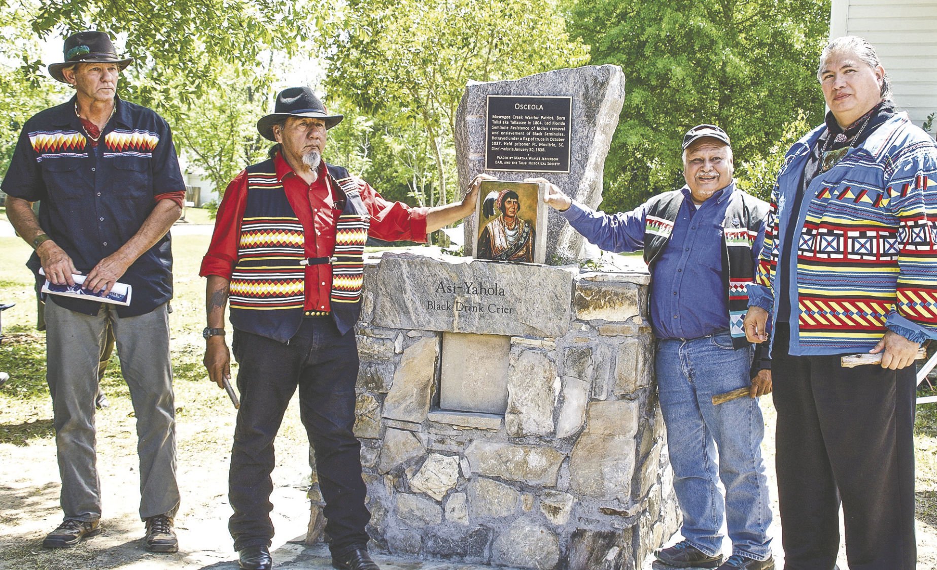 Osceola monument unveiled