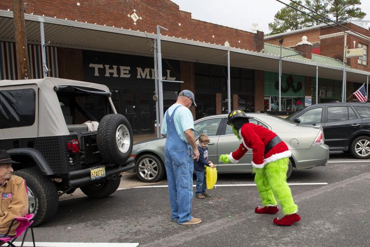 PHOTOS Tallassee Chamber of Commerce Christmas Parade Multimedia