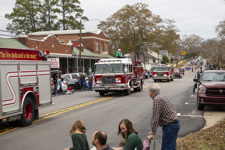 PHOTOS Tallassee Chamber of Commerce Christmas Parade Multimedia