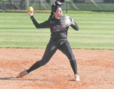 041625 ECHS Softball copy.jpg