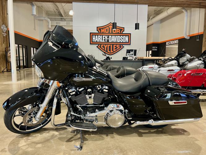 Harley-Davidson revs up for grand opening in Wesley Chapel | Pasco ...