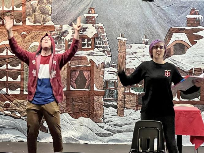 Carrollwood Players put a spin on ‘A Christmas Carol’ Tampa