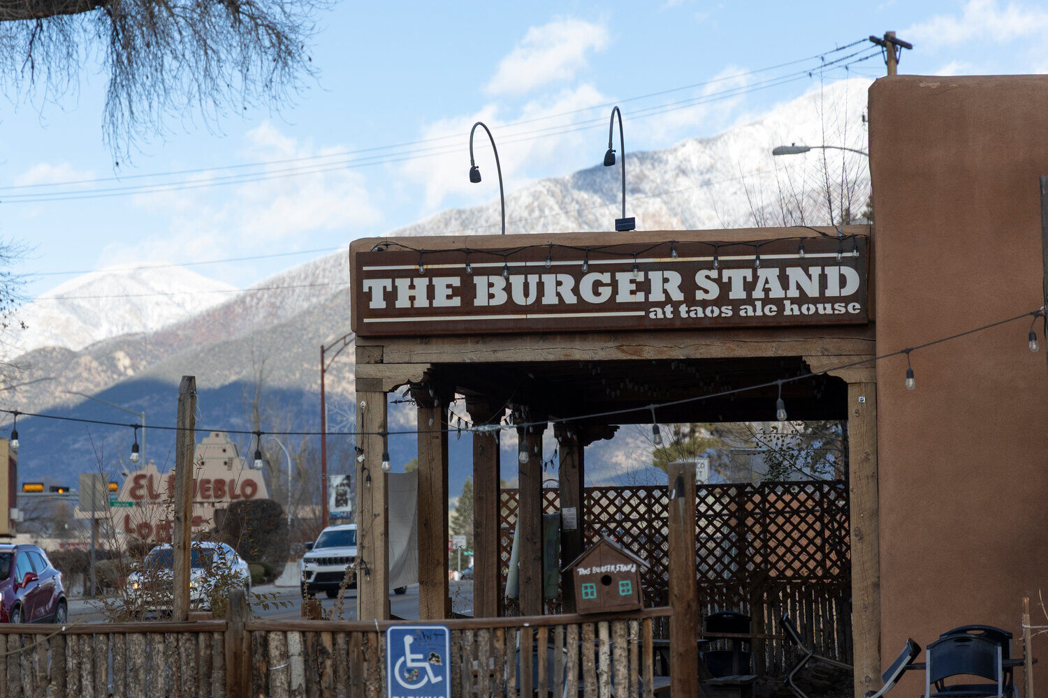 Mythical animal; epic burgers | Business | taosnews.com