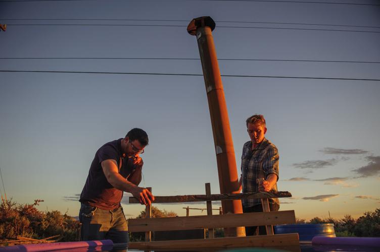 Building a 'hillbilly hot tub' for a good backyard soak | La Vida |  taosnews.com