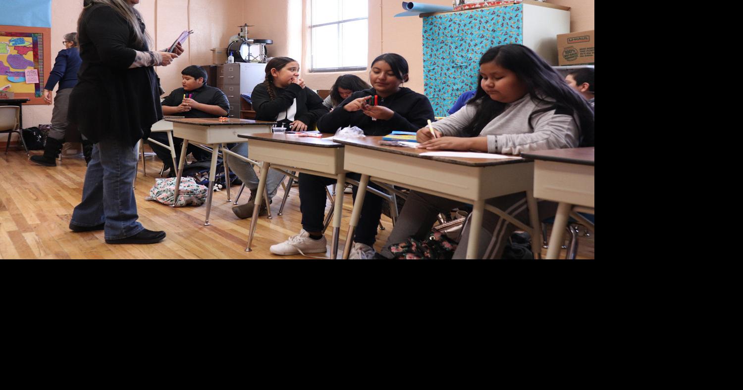 Enos Garcia Elementary holds first Tiwa language class | Local News ...