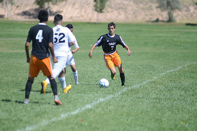 GOAL: The timeless Carlos Ruiz scores the late winner 