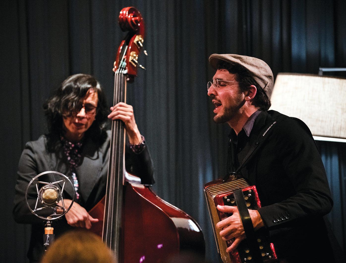 Photo Gallery Living Room Concert With Lone Pinon Photo