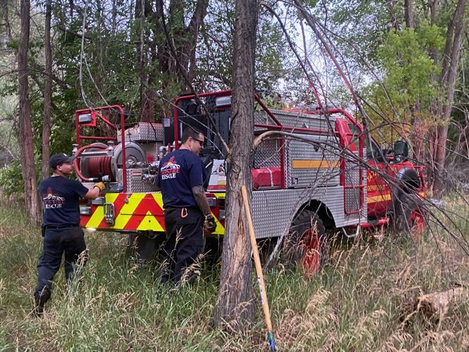 Lightning sparks fire on Randall Lane | public safety | taosnews.com