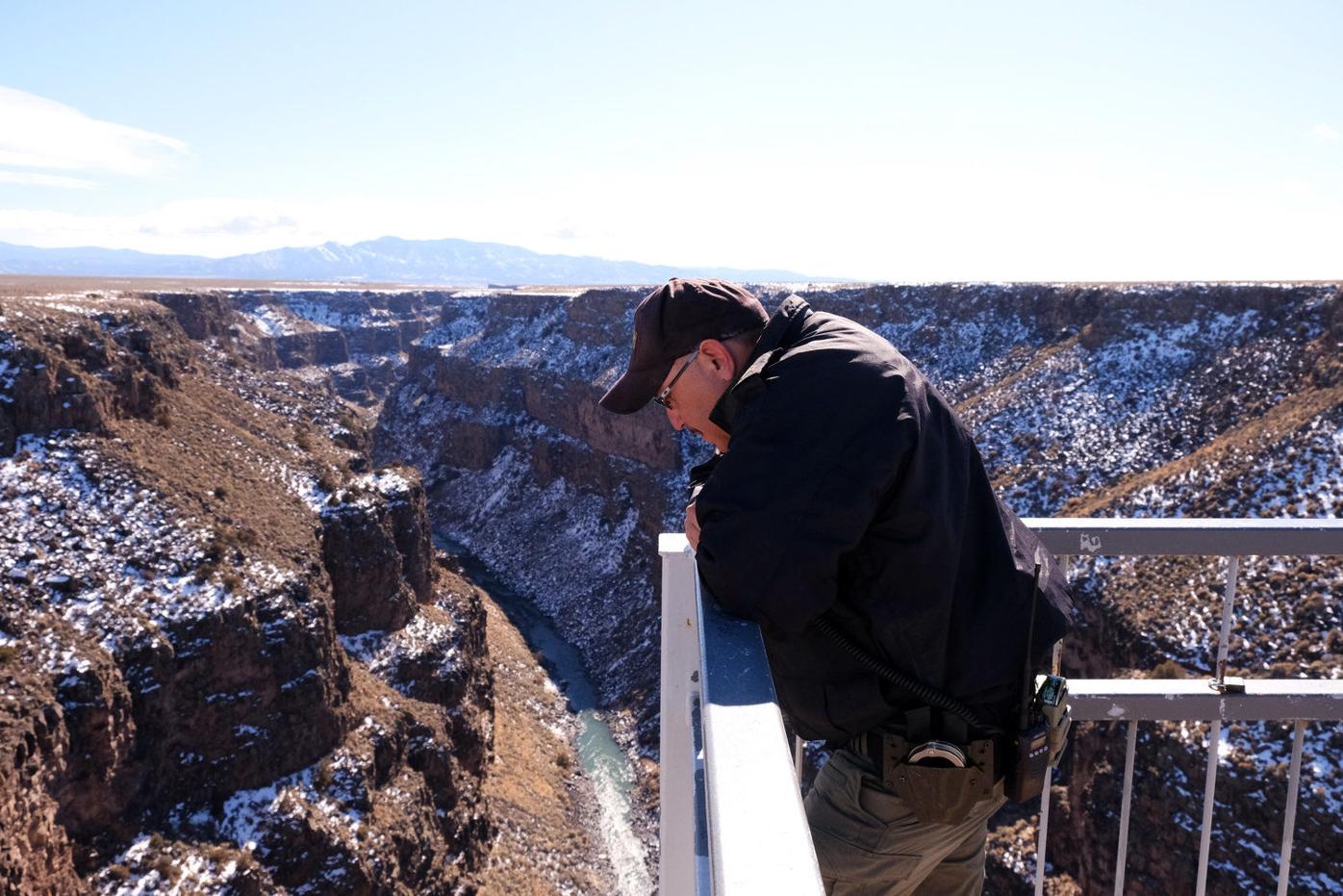 Body Recovered From Gorge Questions Remain News Taosnews Com